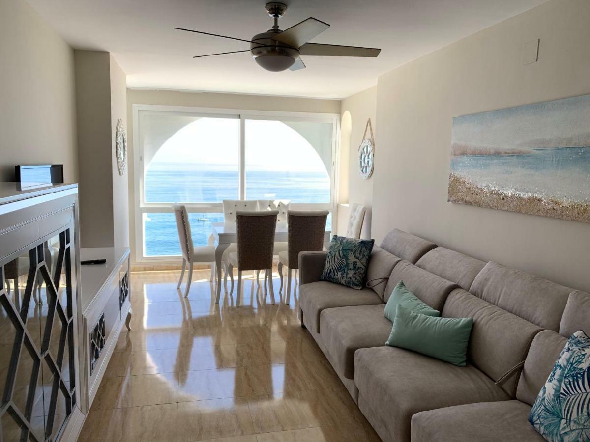Apartamento Apartament Aguamarina On The Beach Front *
