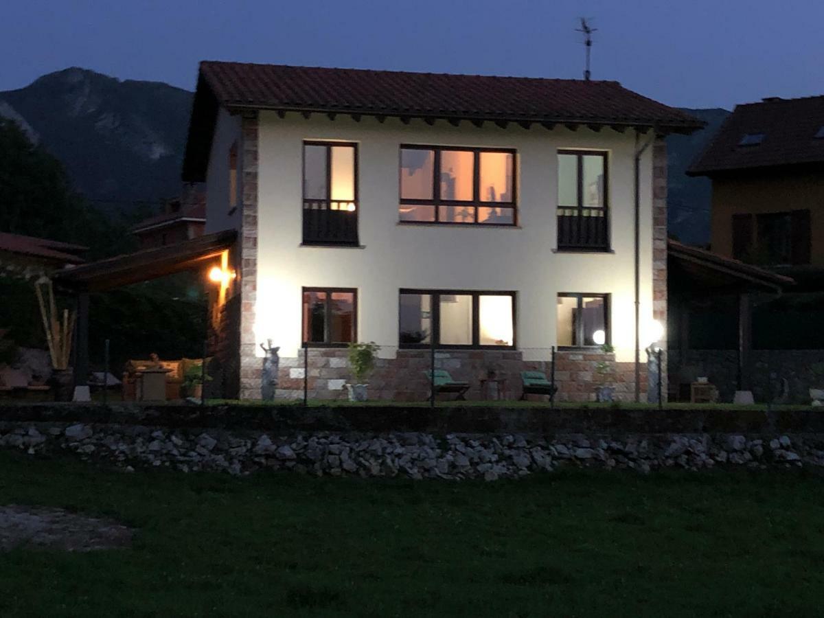 Casa Frente A Los Bufones De Pria Сasa de vacaciones *