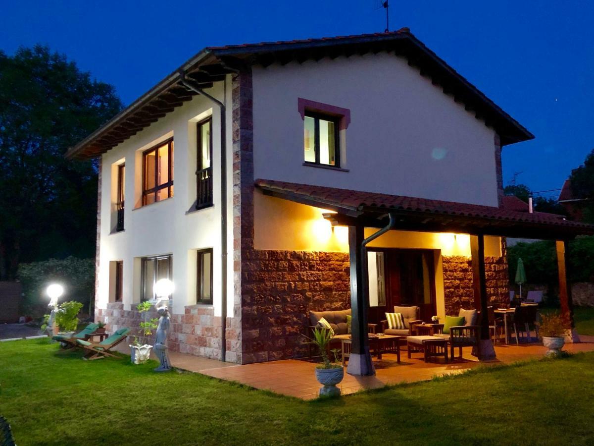 Casa Frente A Los Bufones De Pria Сasa de vacaciones *