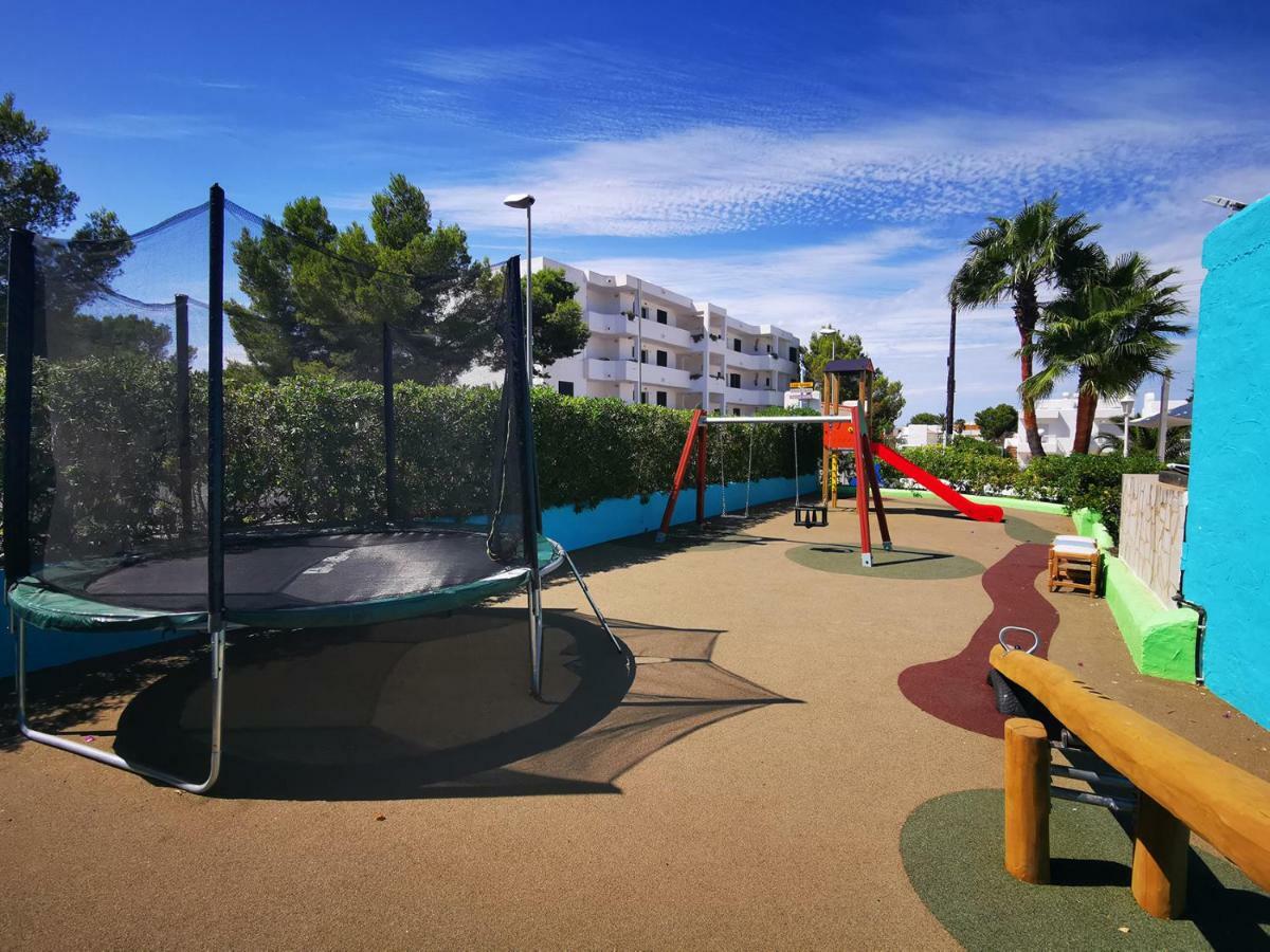 Camelina 3* San Antonio Abad
