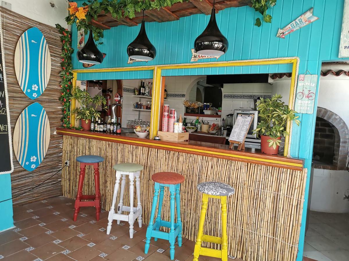 Camelina Apartahotel