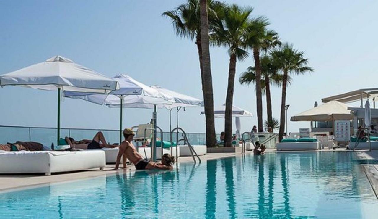 Apartamento Apartament Aguamarina On The Beach Front *