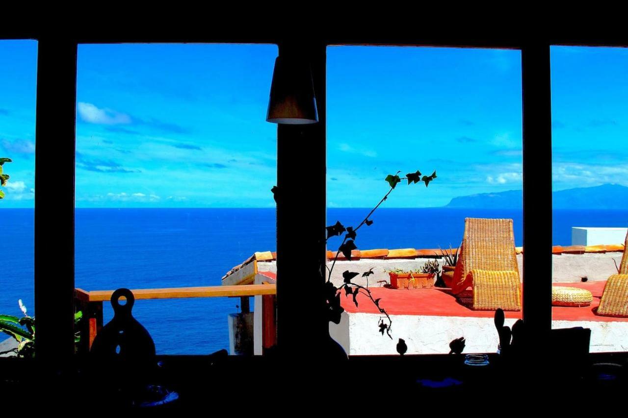 With Ocean View * Agulo