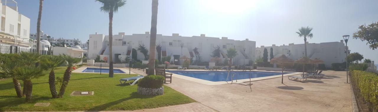 Familiar * Mojacar
