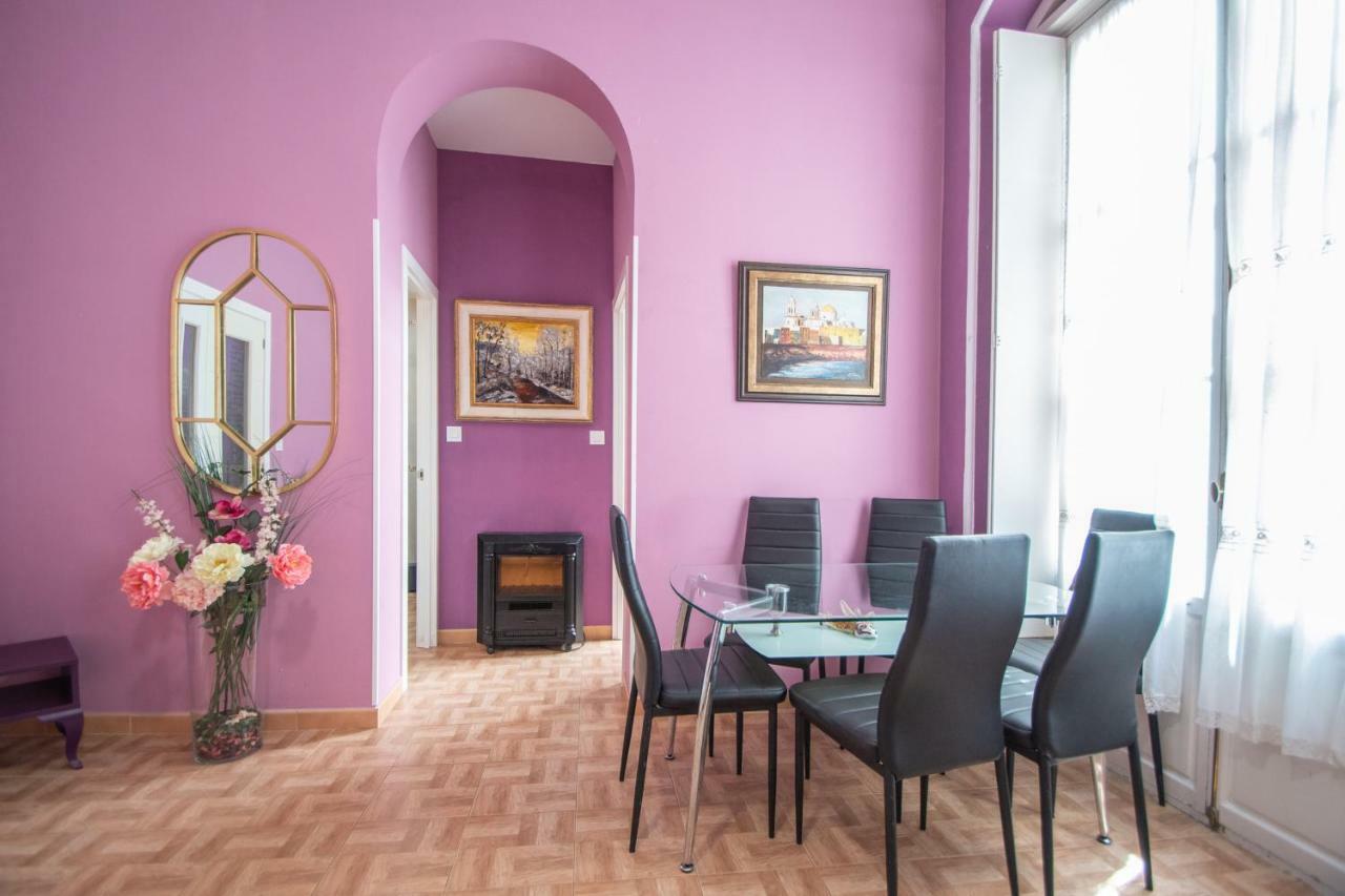 Apartment Del Arqueologo De Cadiz