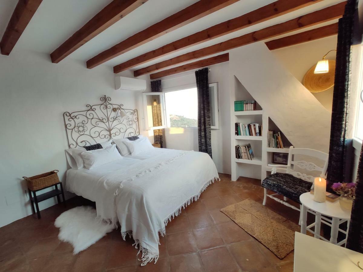El Hogar De Lucia Holiday home Casares