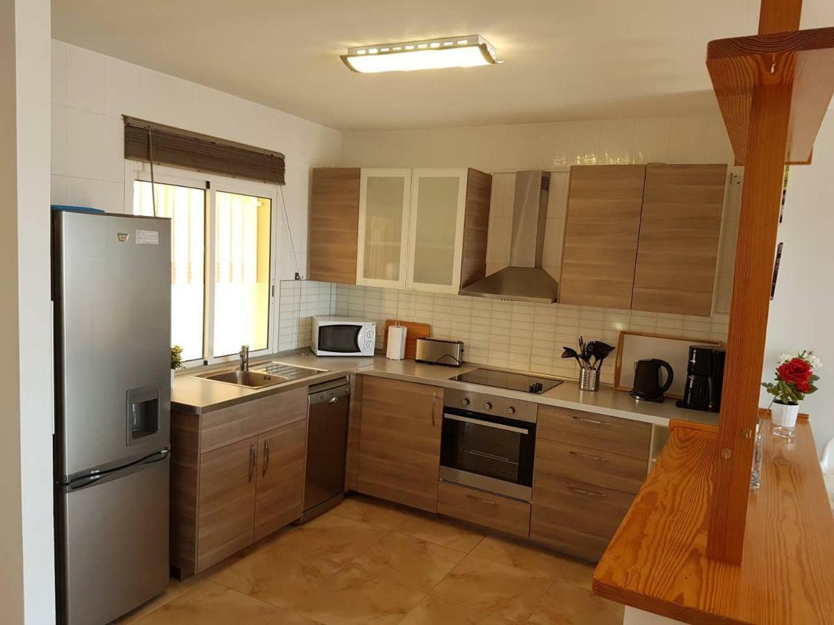 Roque Del Conde 2 With Fantastic Sea Views, 2 Terraces, Pool, Wifi, Sat-tv, Dishwasher Сasa de vacaciones Costa Adeje (Tenerife)
