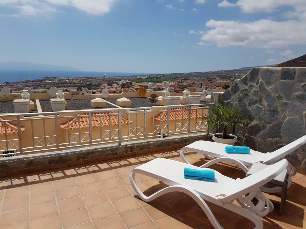 Roque Del Conde 2 With Fantastic Sea Views, 2 Terraces, Pool, Wifi, Sat-tv, Dishwasher Сasa de vacaciones Costa Adeje (Tenerife)