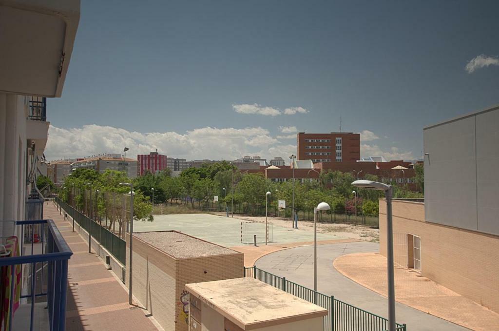 Apartamento 600 Metros De La Playa De *