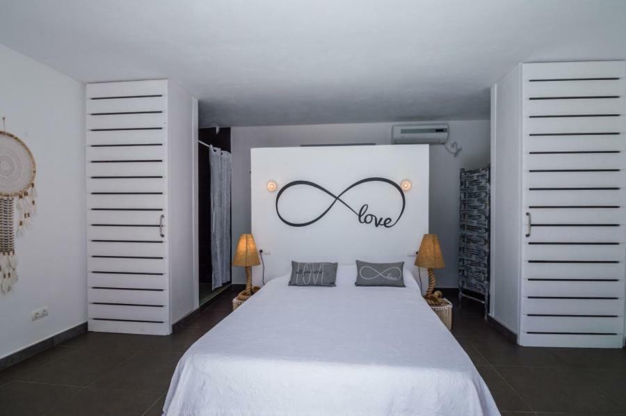 Can Love Villa Cala Comte (Cala Conta)