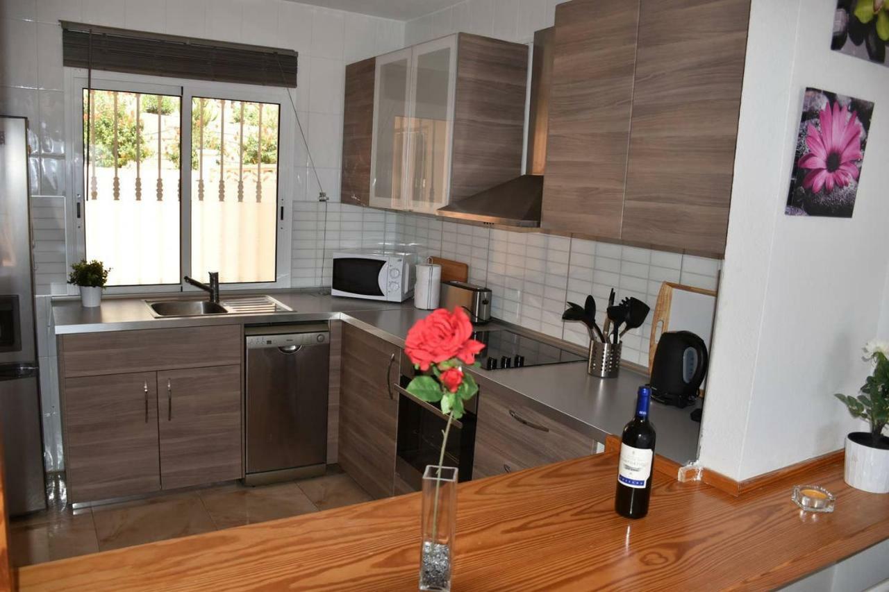 Roque Del Conde 2 With Fantastic Sea Views, 2 Terraces, Pool, Wifi, Sat-tv, Dishwasher Сasa de vacaciones Costa Adeje (Tenerife)