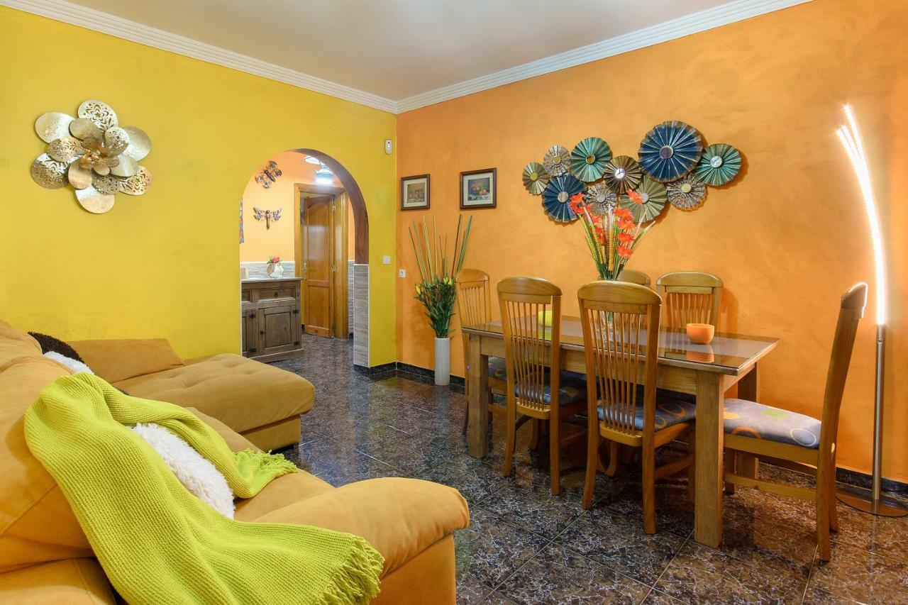 Hearth Away From House. Breia * Puerto del Carmen (Lanzarote)