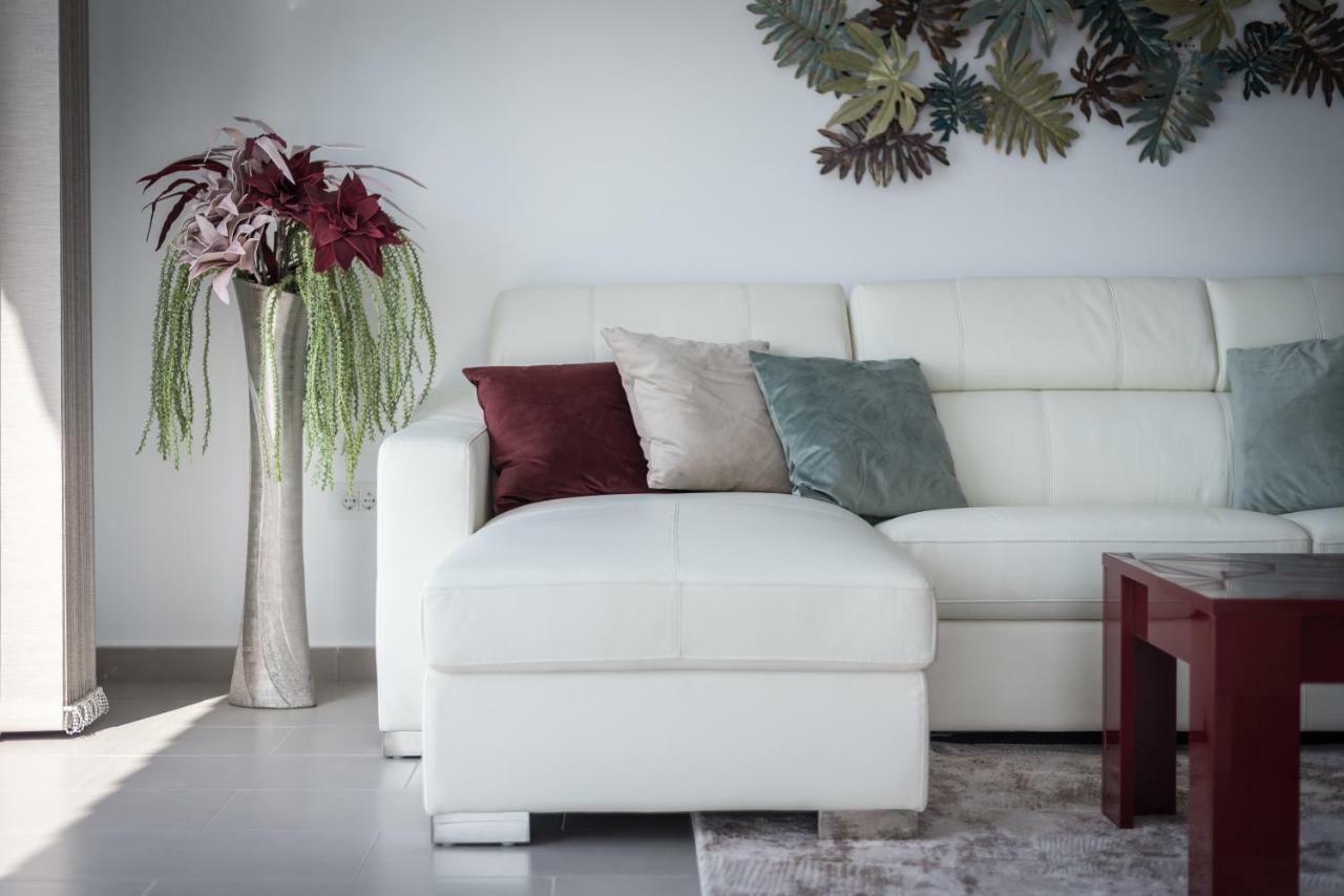 Villa Luxurious 5* - 300m2 - Private Heated Pool - Garage - Wifi Palm-mar