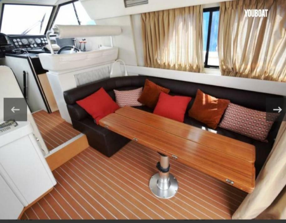 Botel Beautiful Boat *