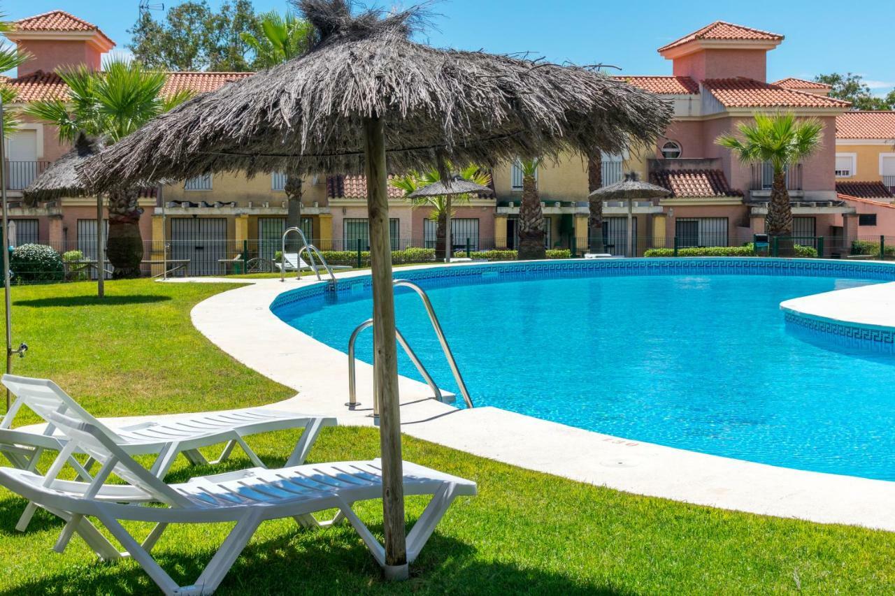 Disfrute De Playas Y El Golf En Nuestro Adosado En Islantilla - Costa De La Luz *