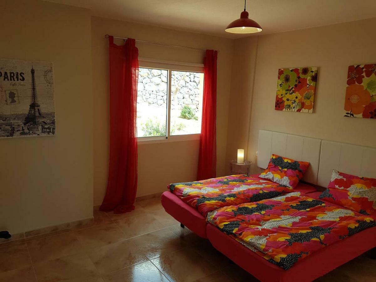 Сasa de vacaciones Roque Del Conde 2 With Fantastic Sea Views, 2 Terraces, Pool, Wifi, Sat-tv, Dishwasher Costa Adeje (Tenerife)