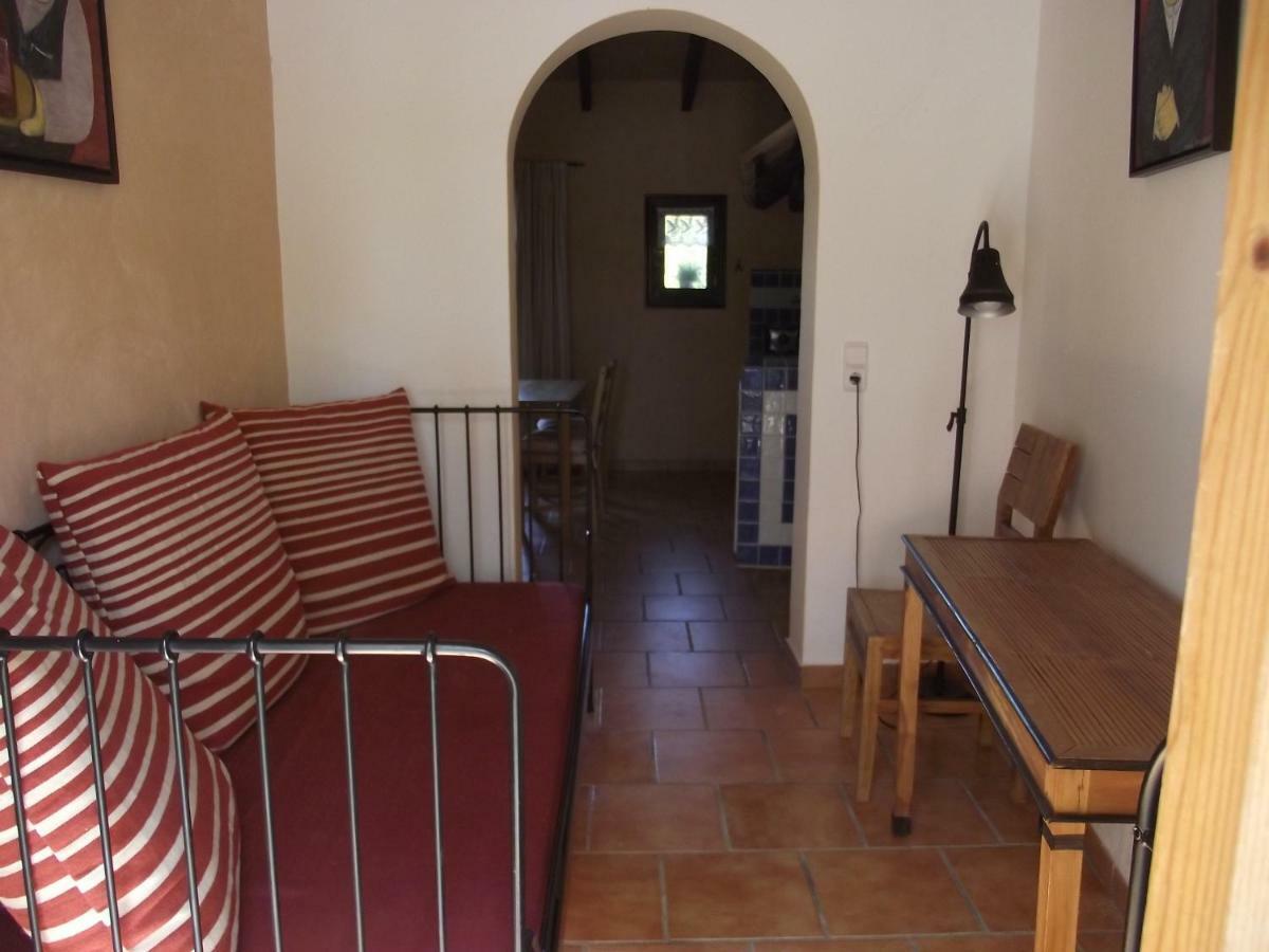 Finca Caballo Blanco Guest house *