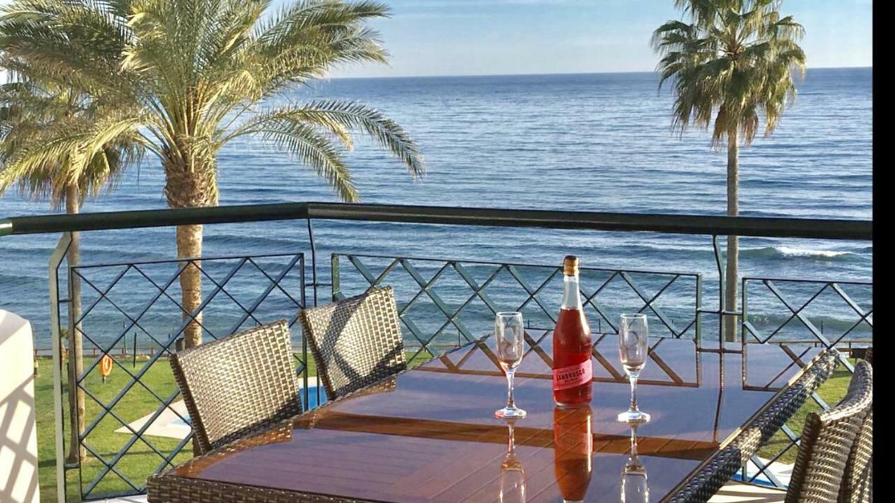 Mi Capricho A16 Beachfront Apartamento