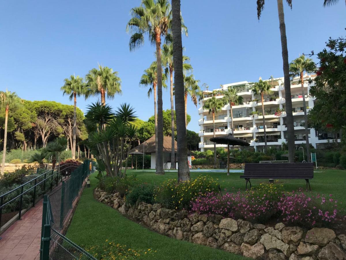 Mi Capricho, Beachfront, Grownfloor, Private Garden & Terrace