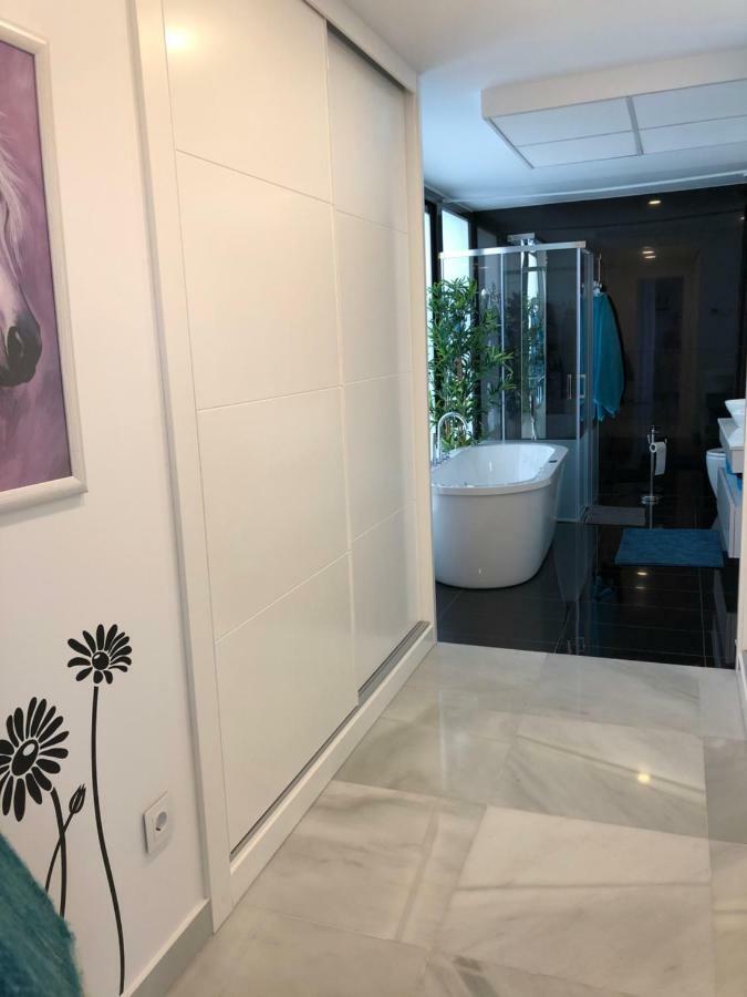 Apartamento Penthouse La Luna - *
