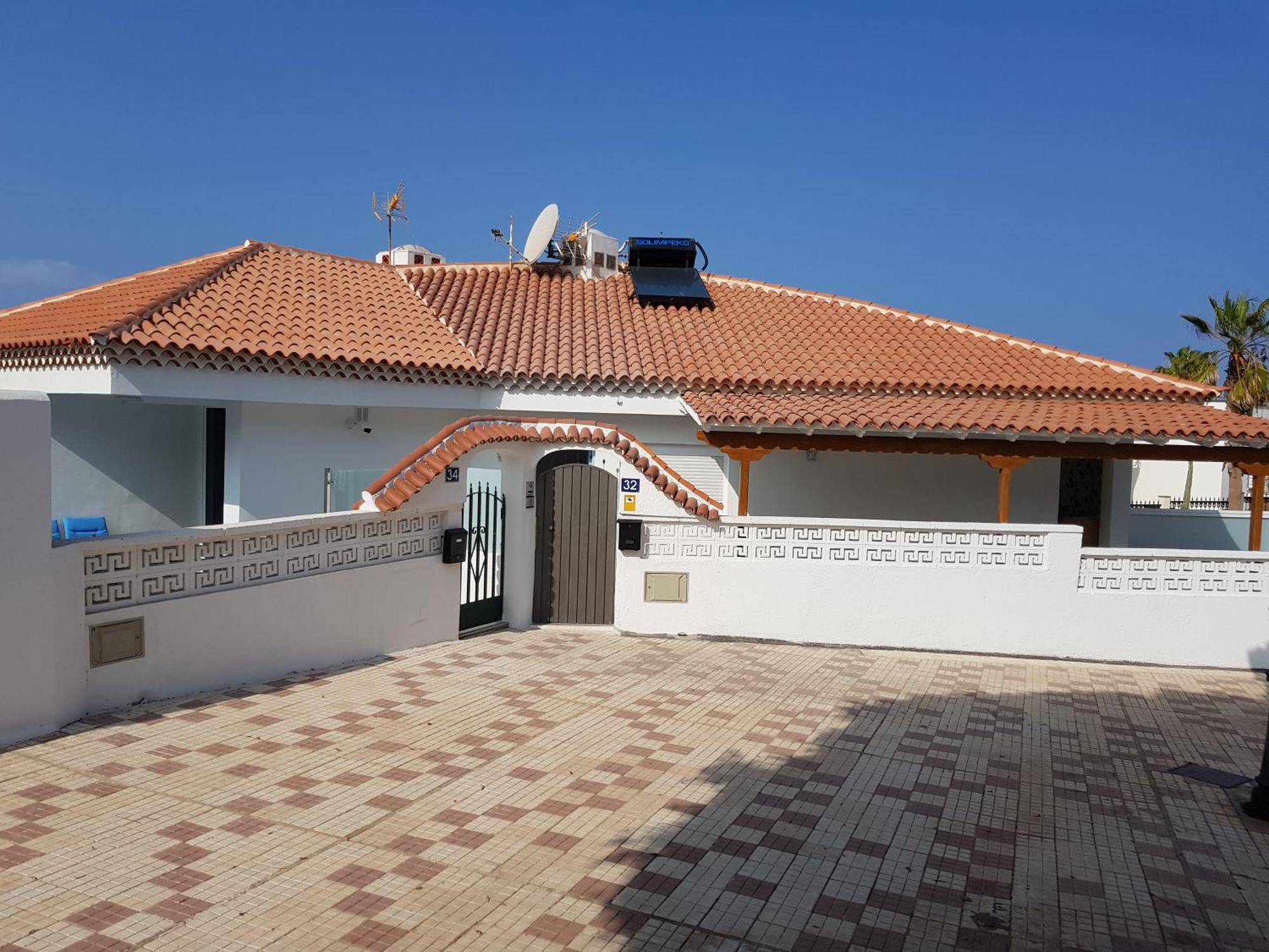 Coastal Hideaway Holiday home *