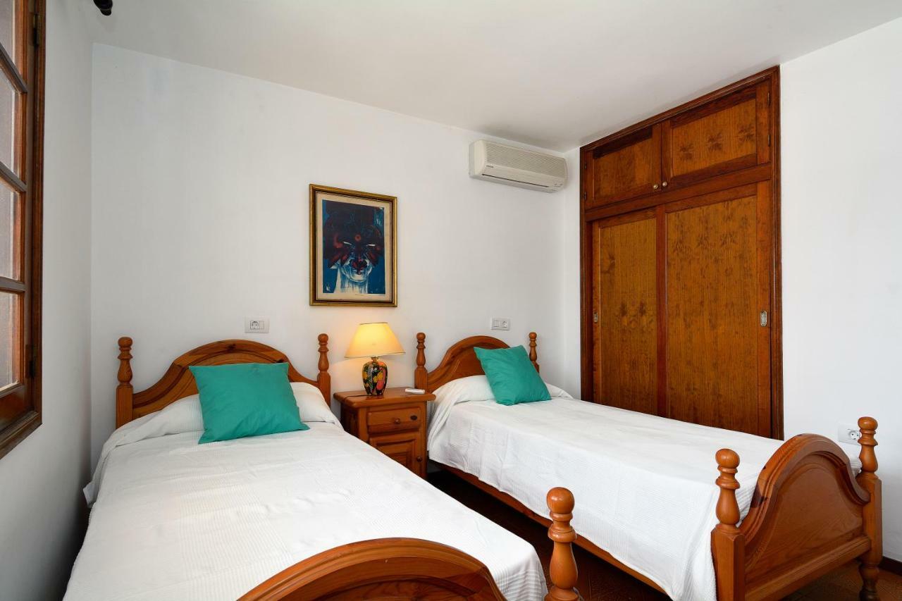 3br House - Solarium & Shower Terrace Villa Puerto del Carmen (Lanzarote)