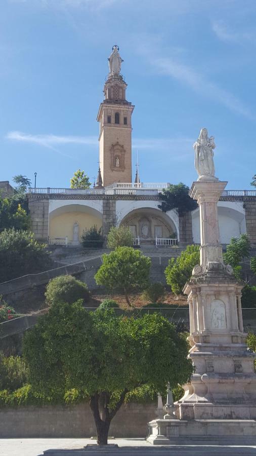 El Monumento * San Juan de Aznalfarache