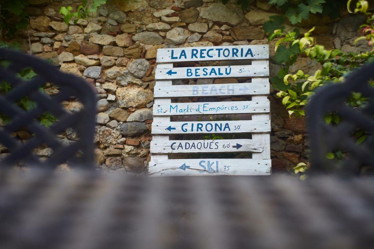 La Rectoria De Dosquers Maià de Montcal
