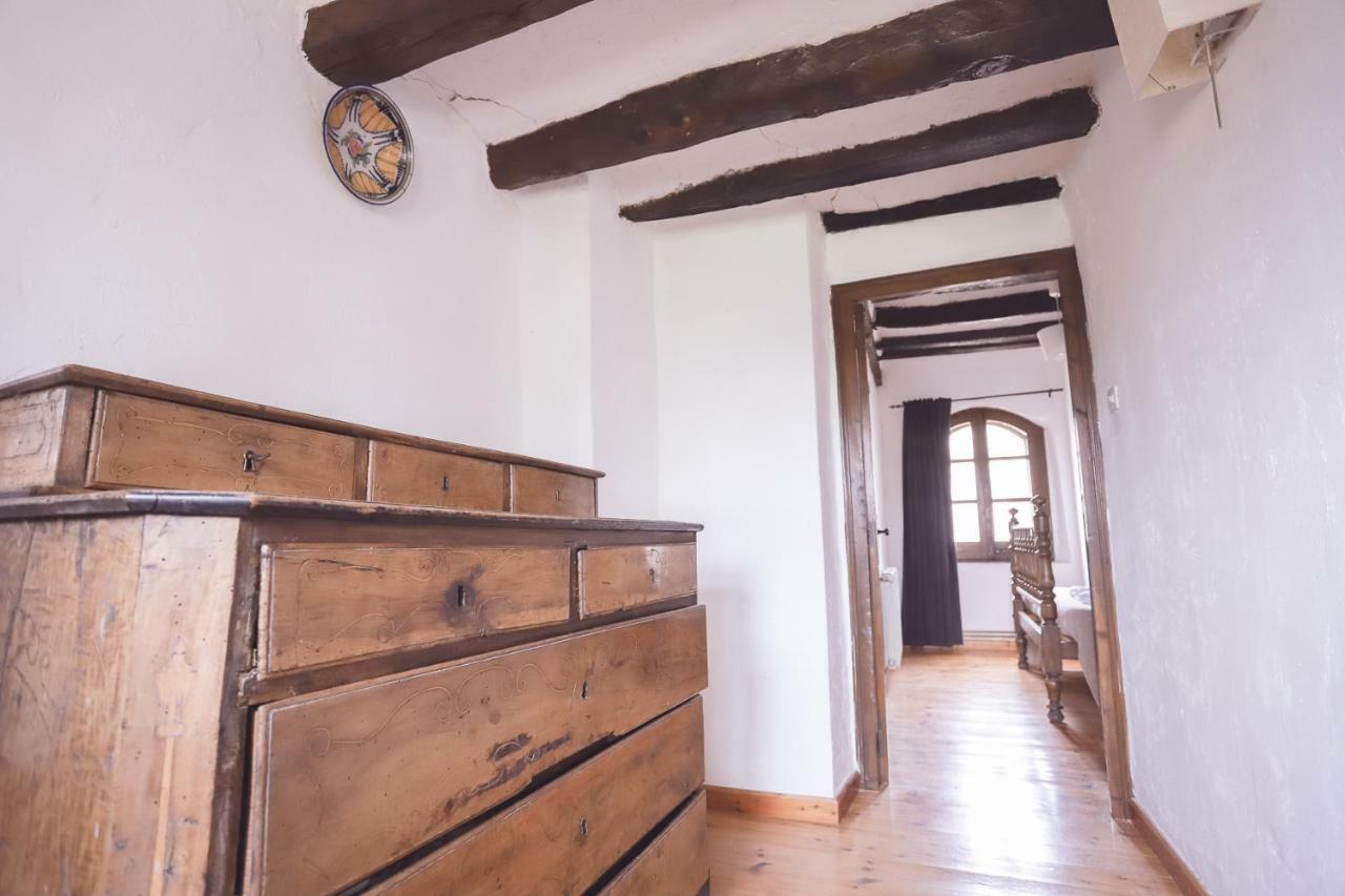 La Rectoria De Dosquers Casa rural Maià de Montcal