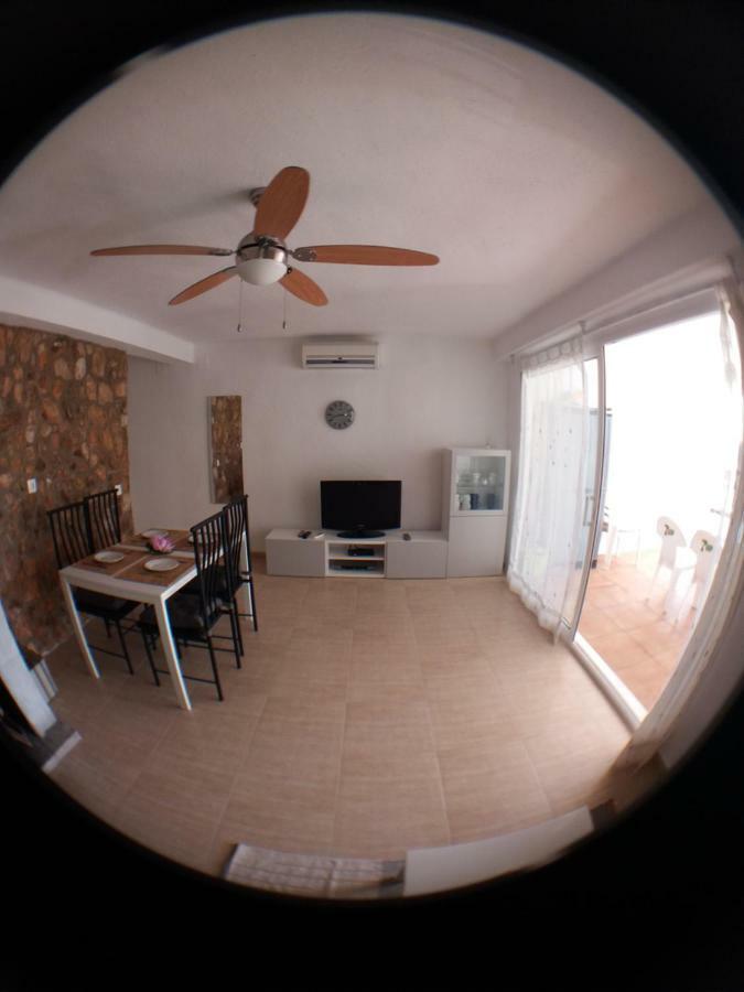 Fantástico 1ª Línea De Playa Apartamento *