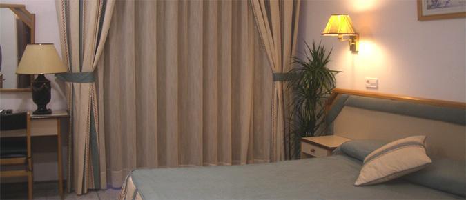Piccadilly 3*