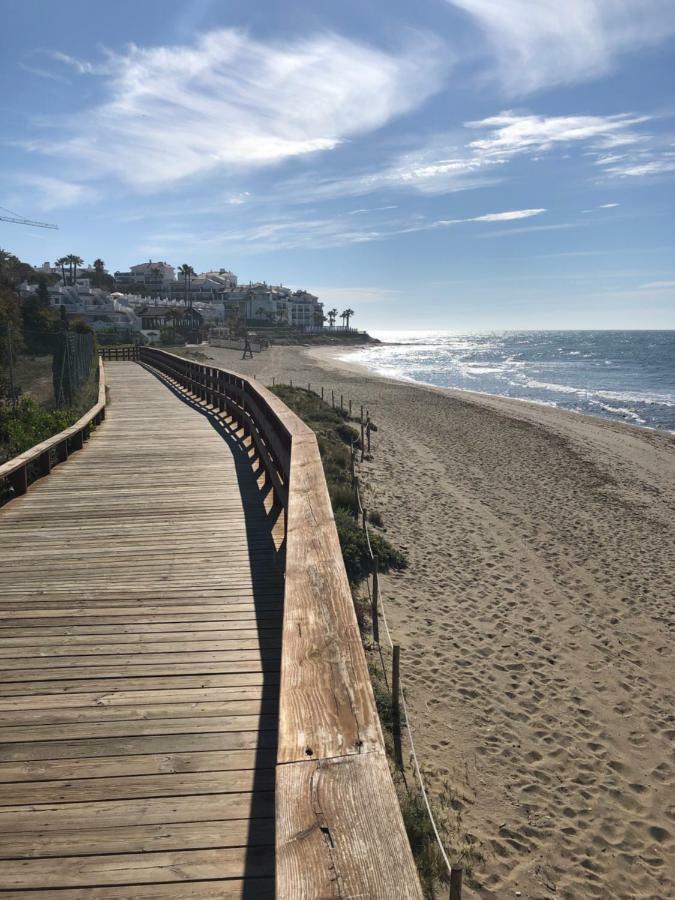 Beachfront Penthouse With Large Terrace And Breathtaking Sea Views Close To Marbella Spain * Sitio de Calahonda