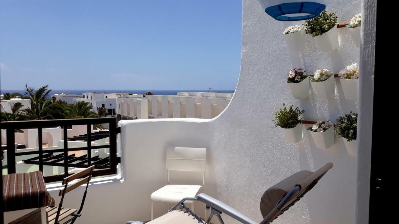 Aqua Sunrise & Sea Views