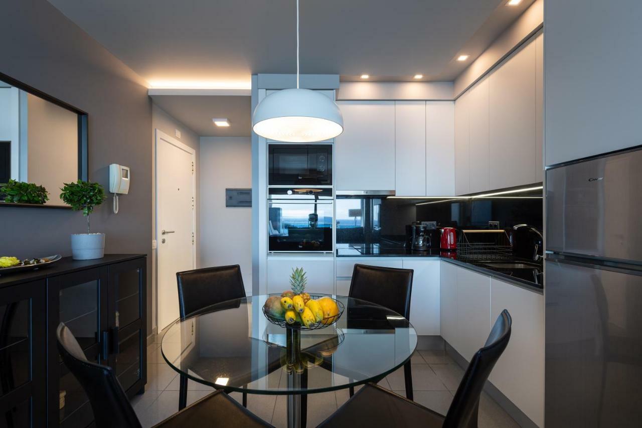 Apartment Teresita Mogamar Beachfront