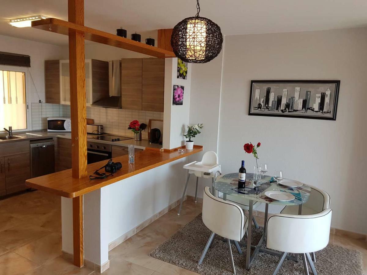 Сasa de vacaciones Roque Del Conde 2 With Fantastic Sea Views, 2 Terraces, Pool, Wifi, Sat-tv, Dishwasher