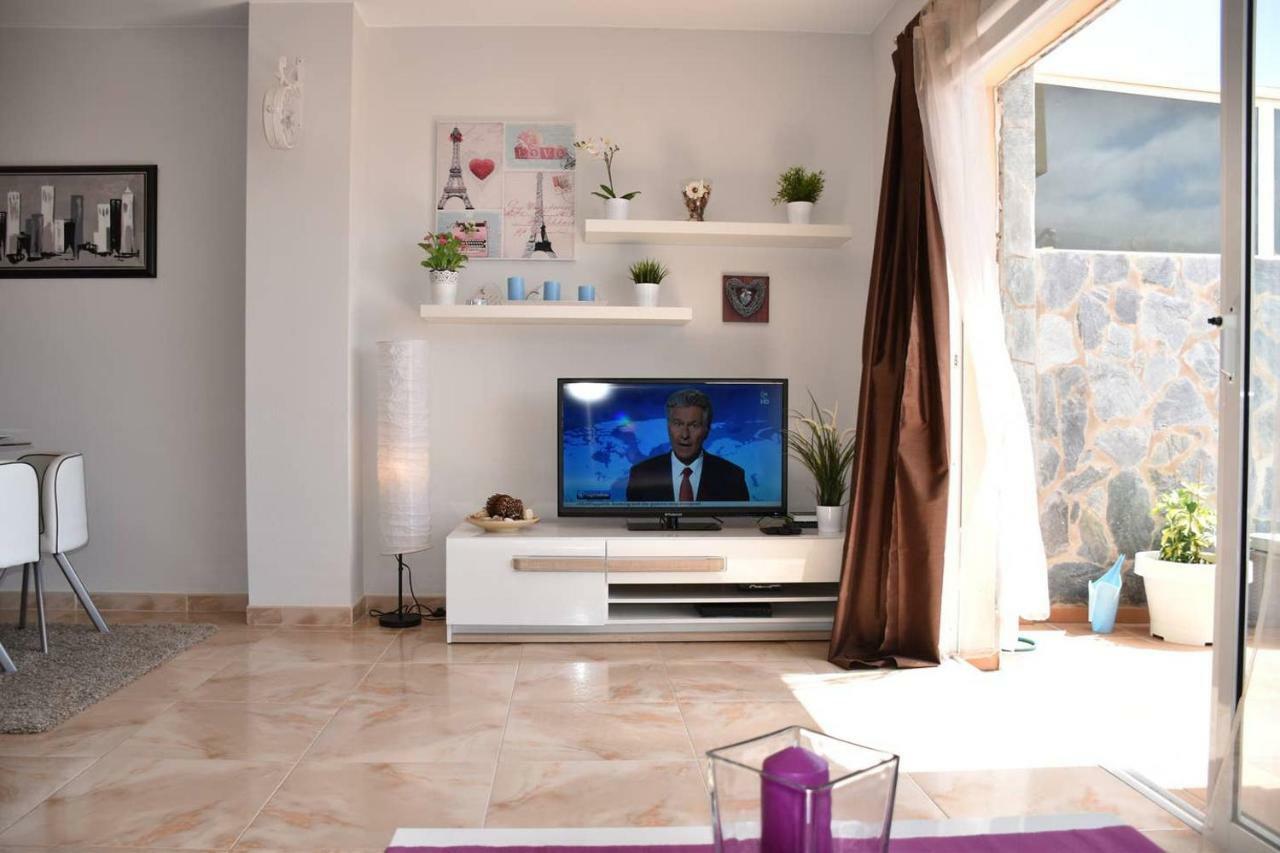 Сasa de vacaciones Roque Del Conde 2 With Fantastic Sea Views, 2 Terraces, Pool, Wifi, Sat-tv, Dishwasher