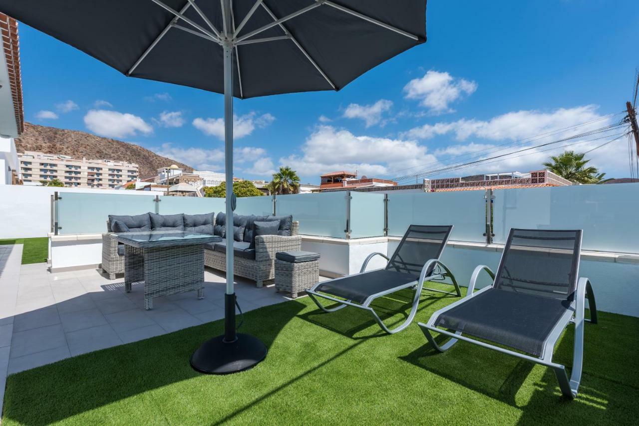 Luxurious 5* - 300m2 - Private Heated Pool - Garage - Wifi * Palm-mar