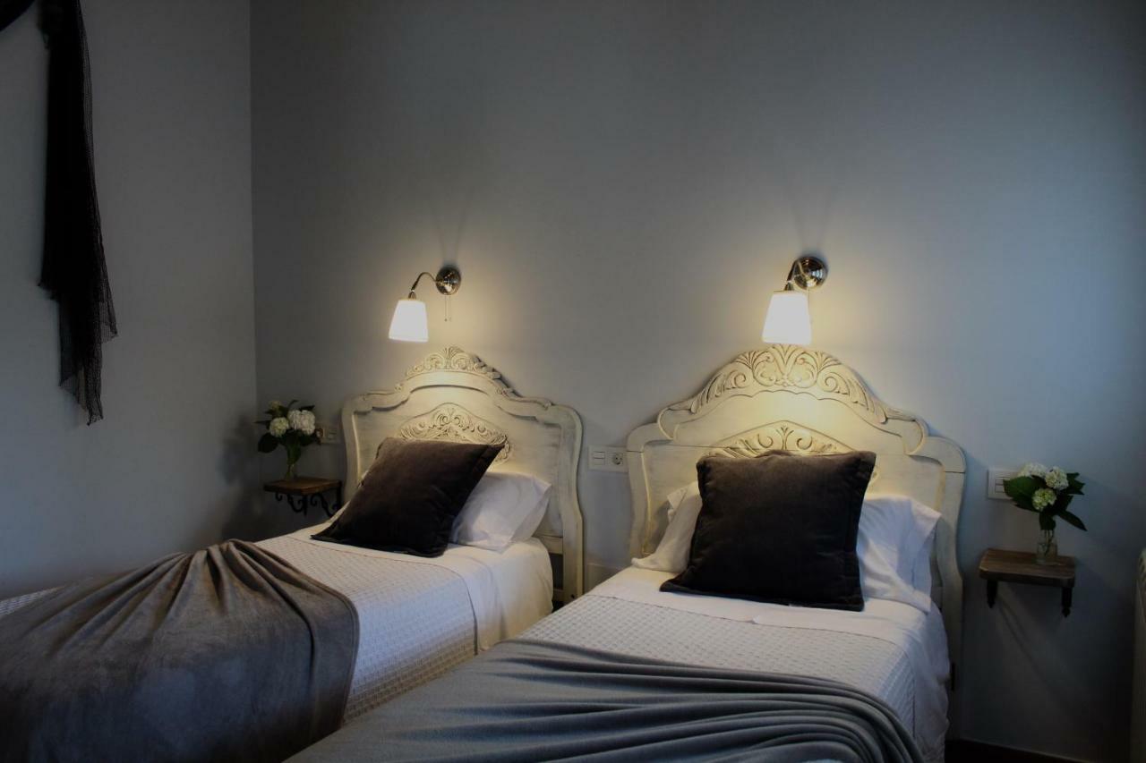Carriles Rurales Aparthotel *