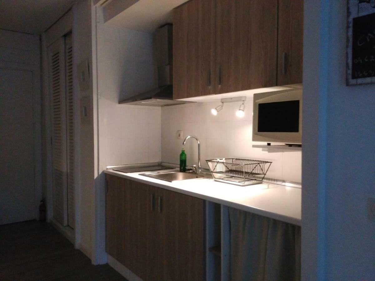 Laura Sunbeach Apartamento *