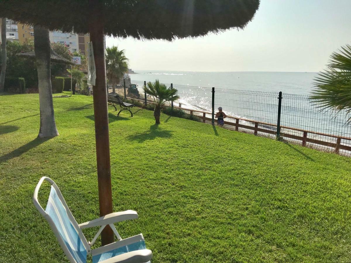 Mi Capricho, Beachfront, Grownfloor, Private Garden & Terrace * Sitio de Calahonda