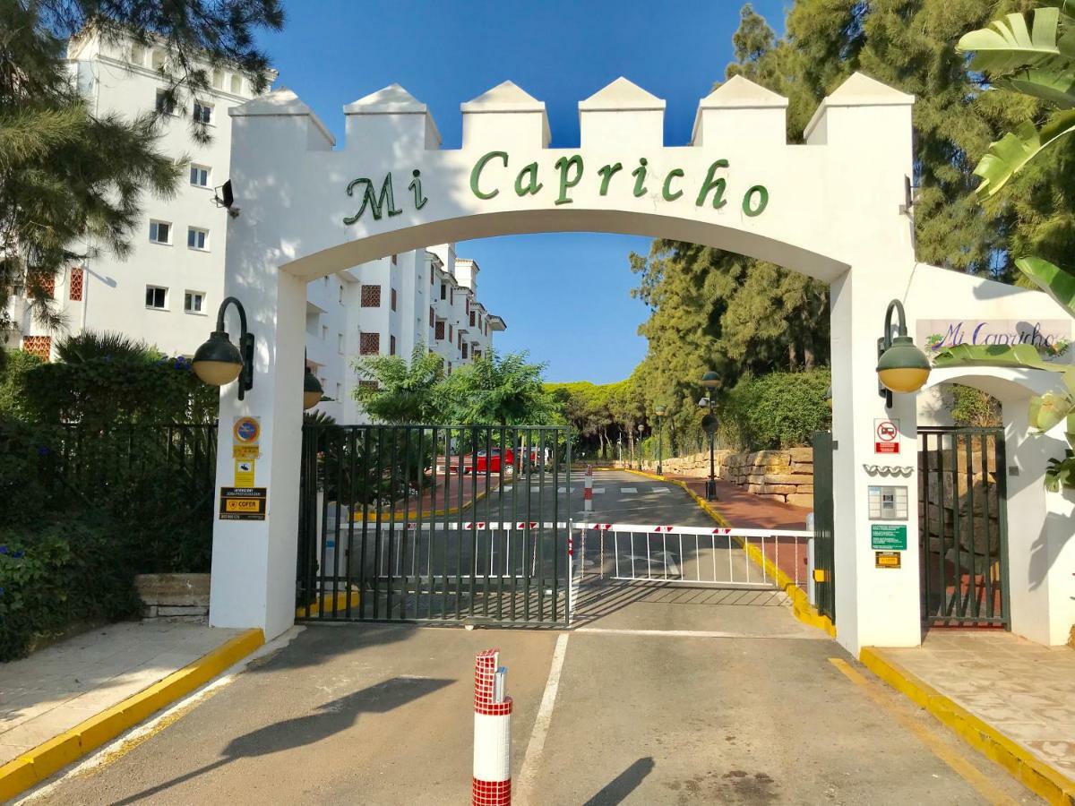 Mi Capricho, Beachfront, Grownfloor, Private Garden & Terrace Apartamento Sitio de Calahonda