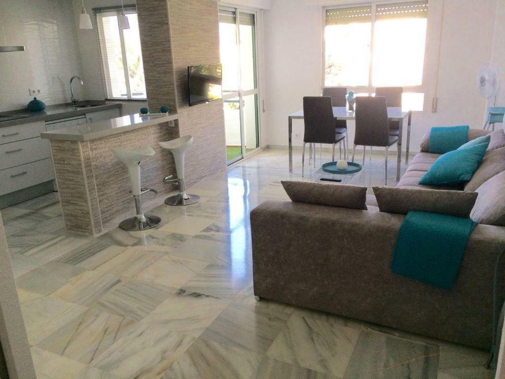 Apartamento Luminoso En Playa Redes, Entorno Natural Pinares Y Dunas. Wifi *