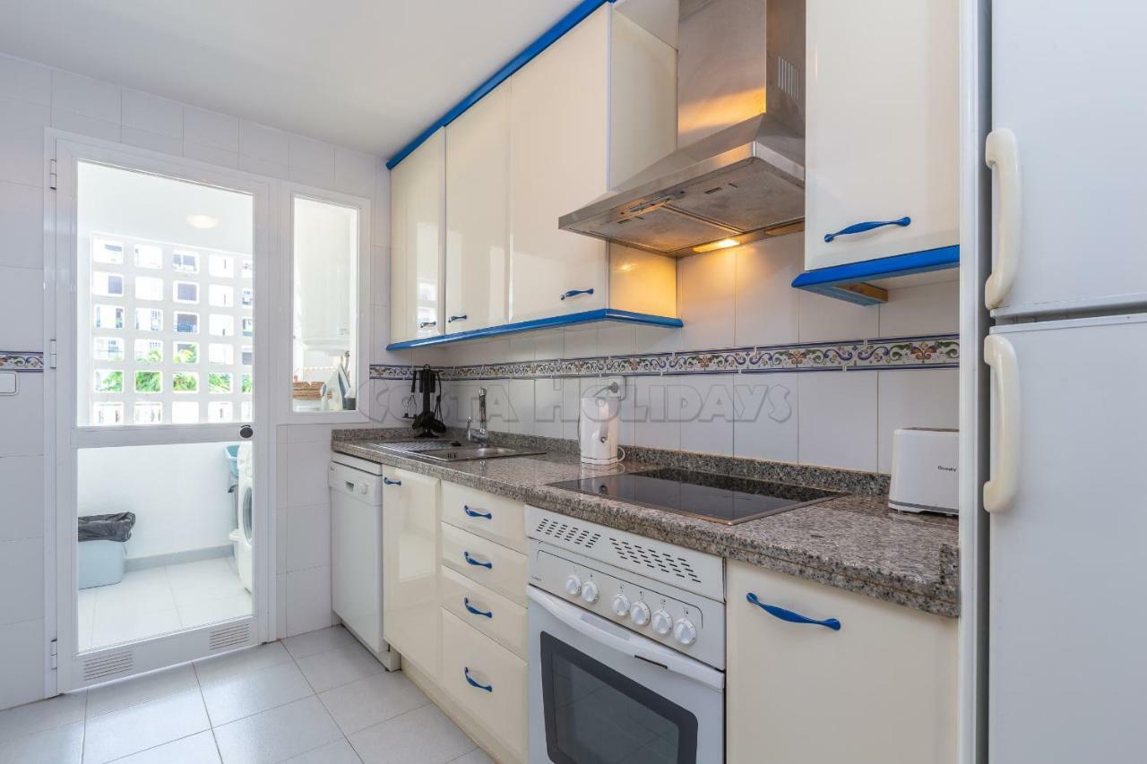 Marina Duquesa 806 Apartment