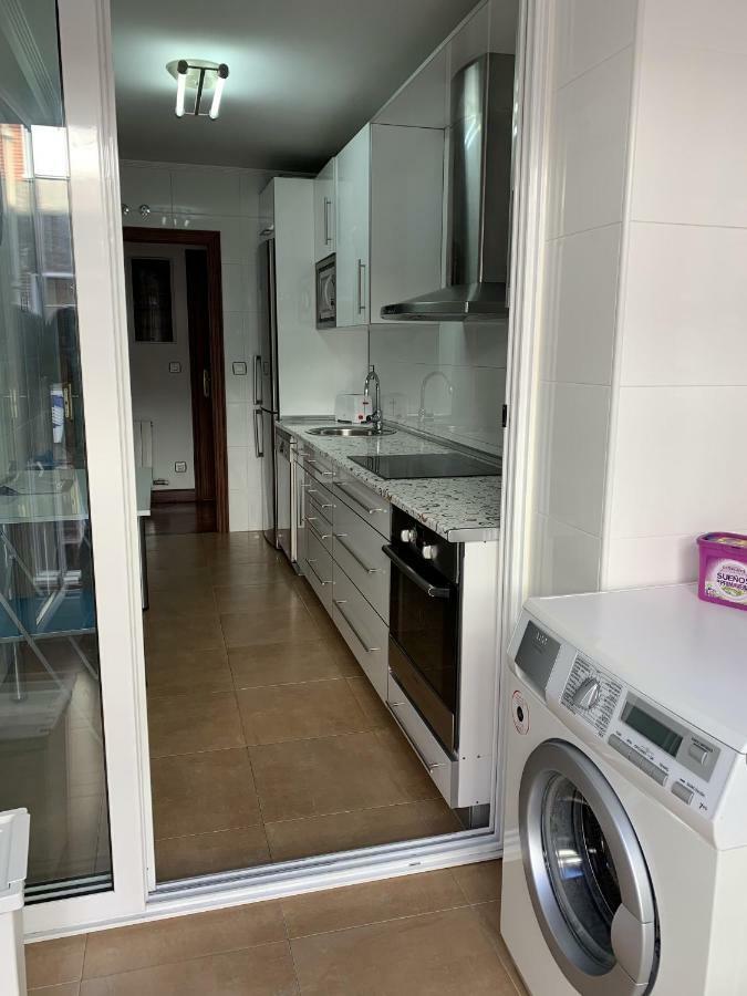 Apartamento Entrecanales Con Garaje *