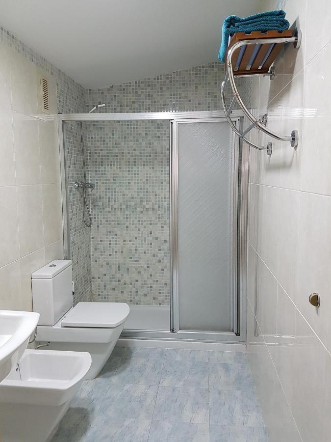 Bonito Atico Con Aire Acondicionado,piscina Comunitaria, Parking Y Wifi Apartamento *