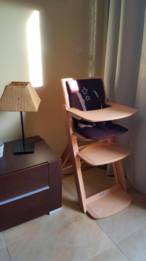 Bonito Atico Con Aire Acondicionado,piscina Comunitaria, Parking Y Wifi