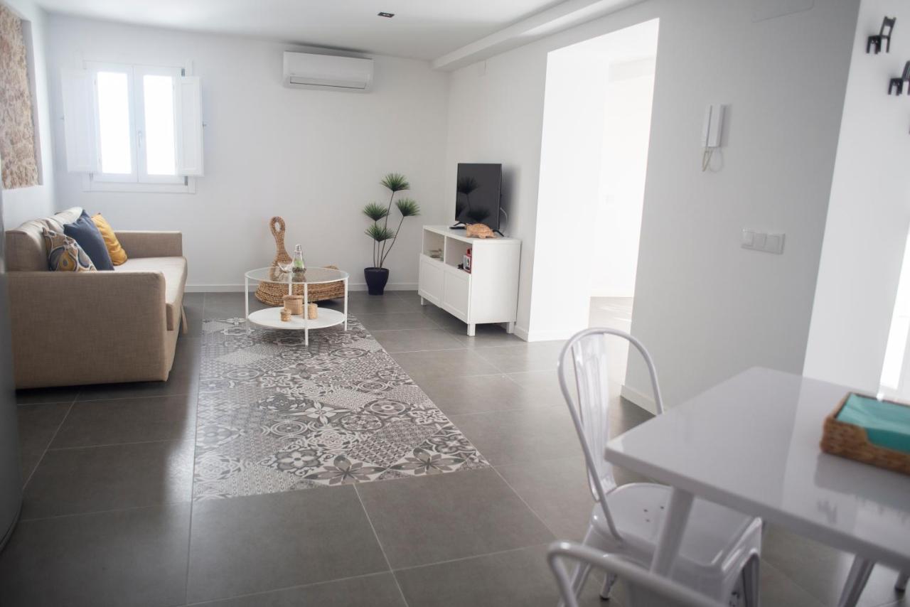 El Tanguillo Little Apartamento