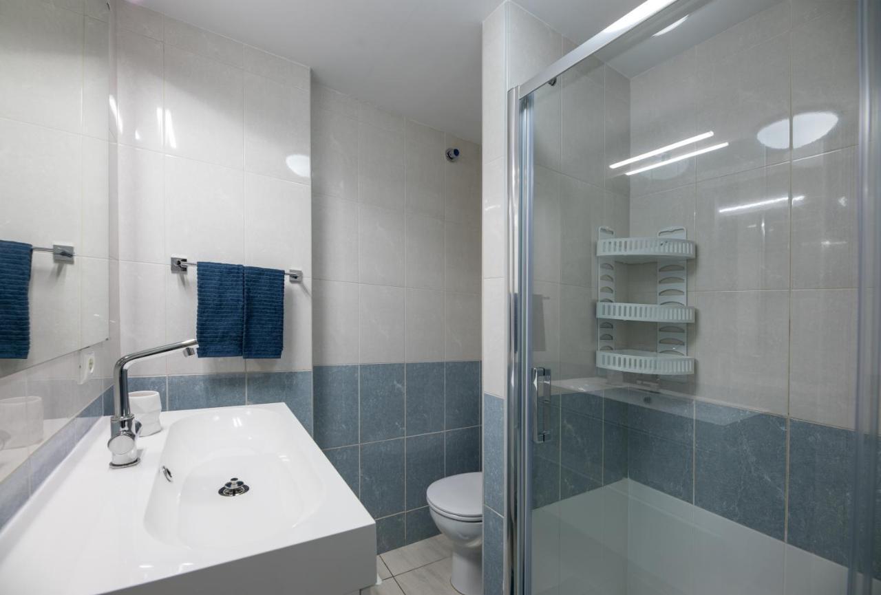 Attico Vista Oceano E Citta 3 2 Bagni Wifi Ac Apartamento