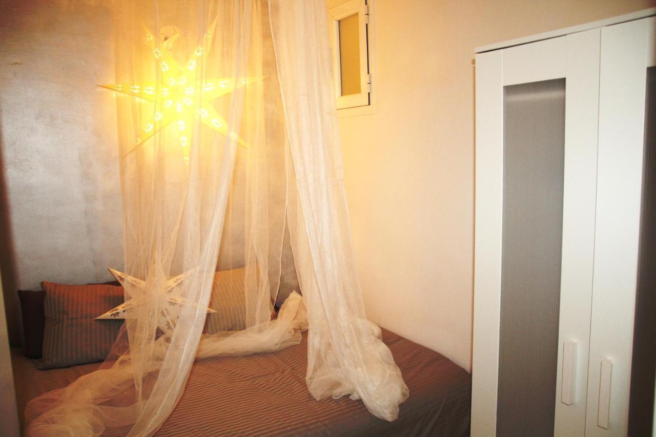Apartamento Alojamiento Amapola, En El Centro De Vilanova *
