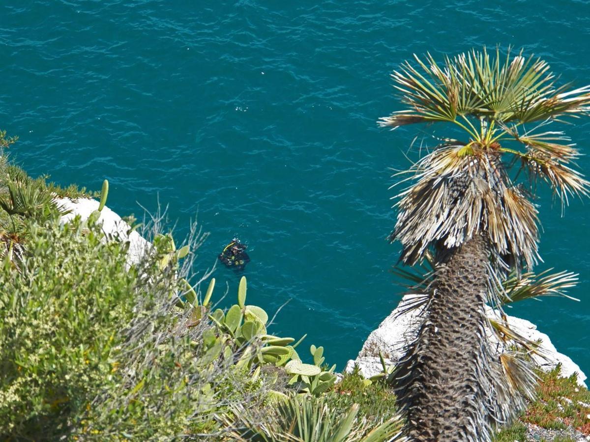 With Direct Access To The Sea * Salou